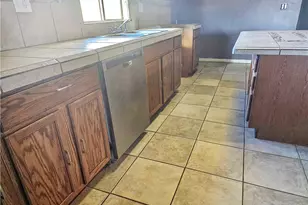 3595 E Warbler Ln, Kingman, AZ 86409 - Photo 10