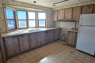 4842 N Gln Cyn Rd, Golden Valley, AZ 86413 - Photo 10