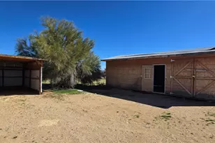 4842 N Gln Cyn Rd, Golden Valley, AZ 86413 - Photo 6