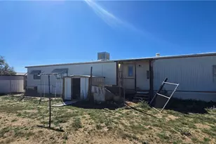 4842 N Gln Cyn Rd, Golden Valley, AZ 86413 - Photo 24