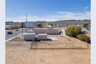 2111 Airway Avenue, Kingman, AZ 86409 - Photo 4
