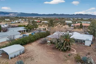 3541 N Laguna Rd, Golden Valley, AZ 86413 - Photo 18