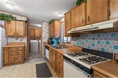3541 N Laguna Road, Golden Valley, AZ 86413 - Photo 28