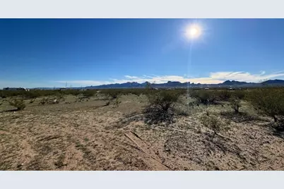 306-15-147 S Davis Street, Golden Valley, AZ 86413 - Photo 1