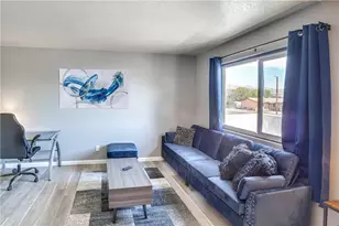 644 Swan Dr, Bullhead City, AZ 86442 - Photo 2
