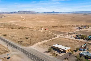 16102 E Hwy 66, Truxton, AZ 86434 - Photo 2