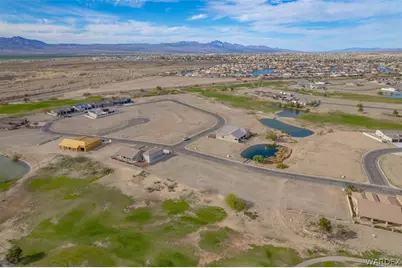 2120 E Calle Serena, Fort Mohave, AZ 86426 - Photo 12