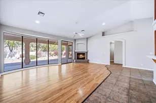 2889 Desert Vista Dr, Bullhead City, AZ 86429 - Photo 10