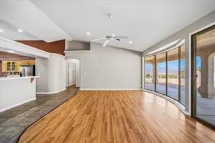 2889 Desert Vista Dr, Bullhead City, AZ 86429 - Photo 8