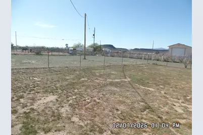 3068 W Malibu Road, Golden Valley, AZ 86413 - Photo 12