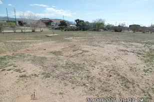 3068 W Malibu Rd, Golden Valley, AZ 86413 - Photo 10