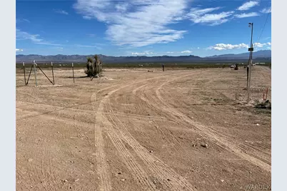 3224 S Amythest Road, Golden Valley, AZ 86413 - Photo 22