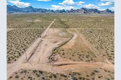 7091 W Cerbat Drive, Golden Valley, AZ 86413 - Photo 10