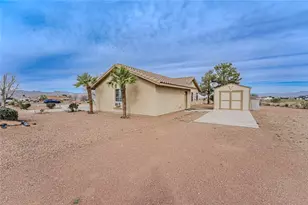 7587 E Brigade Dr, Kingman, AZ 86401 - Photo 8