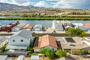 756 Riverfront Dr, Bullhead City, AZ 86442 - Photo 1