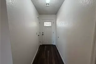 883 Los Flores St, Bullhead City, AZ 86429 - Photo 8