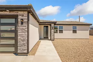 2486 E Hound Dr, Fort Mohave, AZ 86426 - Photo 4