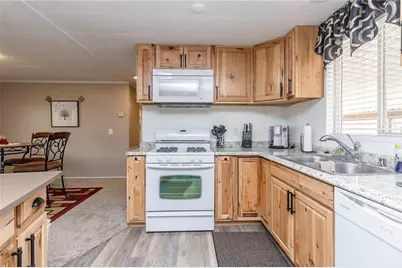 8290 S Smoketree Lane, Mohave Valley, AZ 86440 - Photo 14