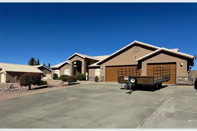 2852 Mountain Trail Road, Kingman, AZ 86401 - Photo 2