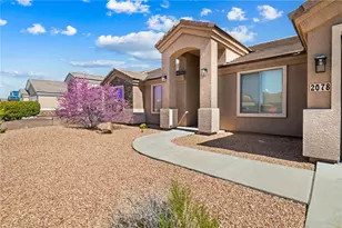 2078 Buena Vista Dr, Kingman, AZ 86401 - Photo 4