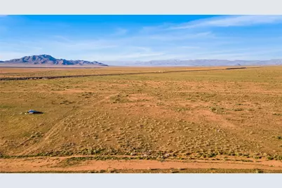 082 Dawson Drive, Kingman, AZ 86401 - Photo 2