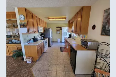 30425 N Escalante Boulevard, Meadview, AZ 86444 - Photo 12