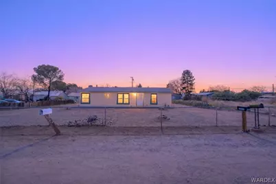2700 E Ames Avenue, Kingman, AZ 86409 - Photo 1