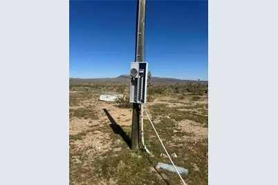 5789 17th Street, Dolan Springs, AZ 86441 - Photo 4