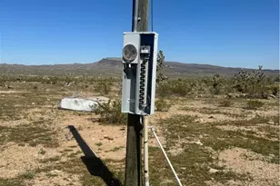 5789 17th St, Dolan Springs, AZ 86441 - Photo 4