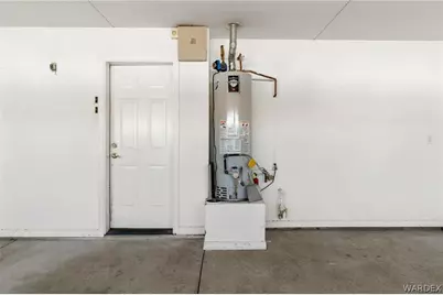 2064 John Wayne Drive, Kingman, AZ 86409 - Photo 36