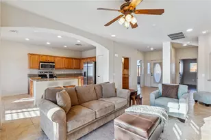 890 Florence Ave, Bullhead City, AZ 86429 - Photo 10