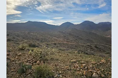 9717 Stockton Hill Road, Kingman, AZ 86409 - Photo 2