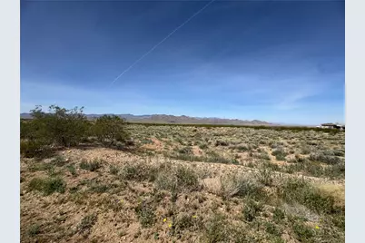 8661 N Desert View Drive, Kingman, AZ 86401 - Photo 2
