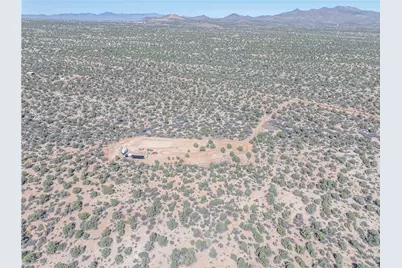 10116 E Hidden Valley Road, Kingman, AZ 86401 - Photo 22