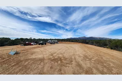 10116 E Hidden Valley Road, Kingman, AZ 86401 - Photo 1