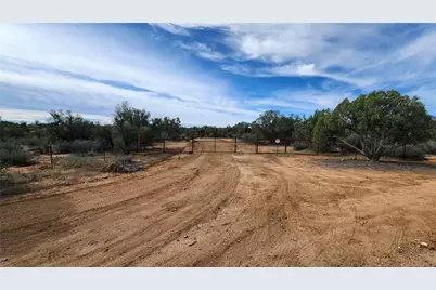 10116 E Hidden Valley Road, Kingman, AZ 86401 - Photo 6