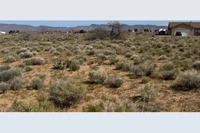 7691 E Silver Concho Lane, Kingman, AZ 86401 - Photo 6