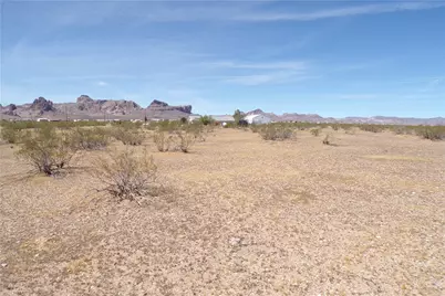 2353 S Cove Road, Golden Valley, AZ 86413 - Photo 8