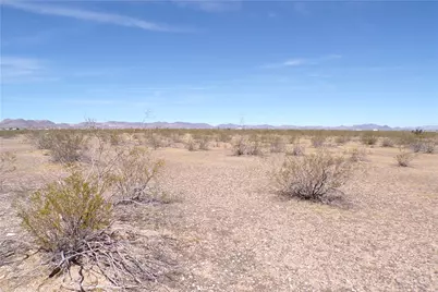 2353 S Cove Road, Golden Valley, AZ 86413 - Photo 20