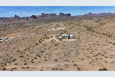 2353 S Cove Road, Golden Valley, AZ 86413 - Photo 30