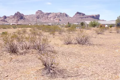 2353 S Cove Road, Golden Valley, AZ 86413 - Photo 12