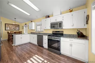 2545 Hillcrest Park Dr, Bullhead City, AZ 86429 - Photo 18