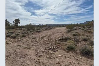 101 W Prairie Dog Lane, Meadview, AZ 86444 - Photo 2