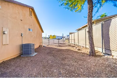 1365 Agate Avenue, Bullhead City, AZ 86442 - Photo 38