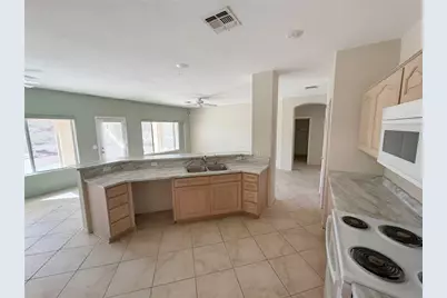 2326 Shooting Star Drive, Bullhead City, AZ 86442 - Photo 6