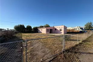 956 Coral Reef Dr, Bullhead City, AZ 86442 - Photo 2