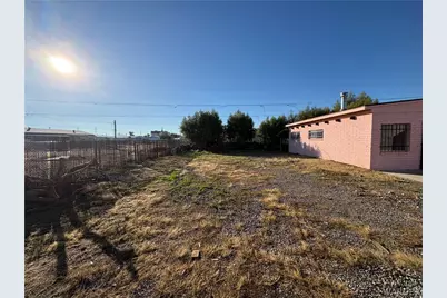 956 Coral Reef Drive, Bullhead City, AZ 86442 - Photo 18