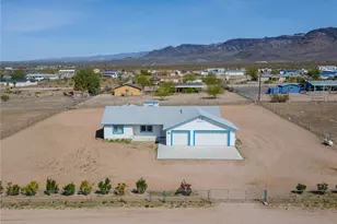 3411 W Carmichael Rd, Golden Valley, AZ 86413 - Photo 82