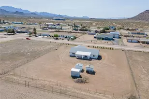 3411 W Carmichael Rd, Golden Valley, AZ 86413 - Photo 94