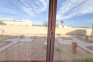 10286 S Hamilton Dr, Mohave Valley, AZ 86440 - Photo 32